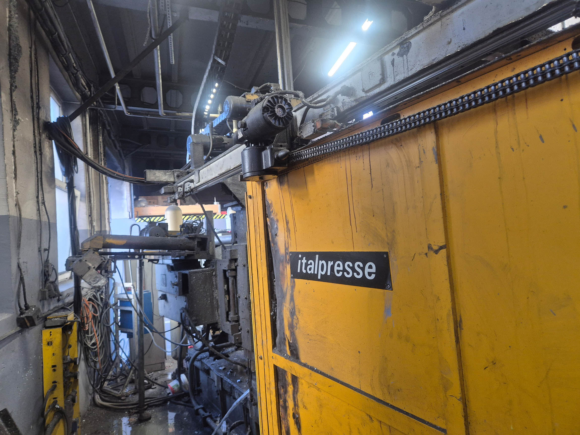Italpresse IP 550 TC soğuk kamara döküm makinesi KK1664, kullanılmış