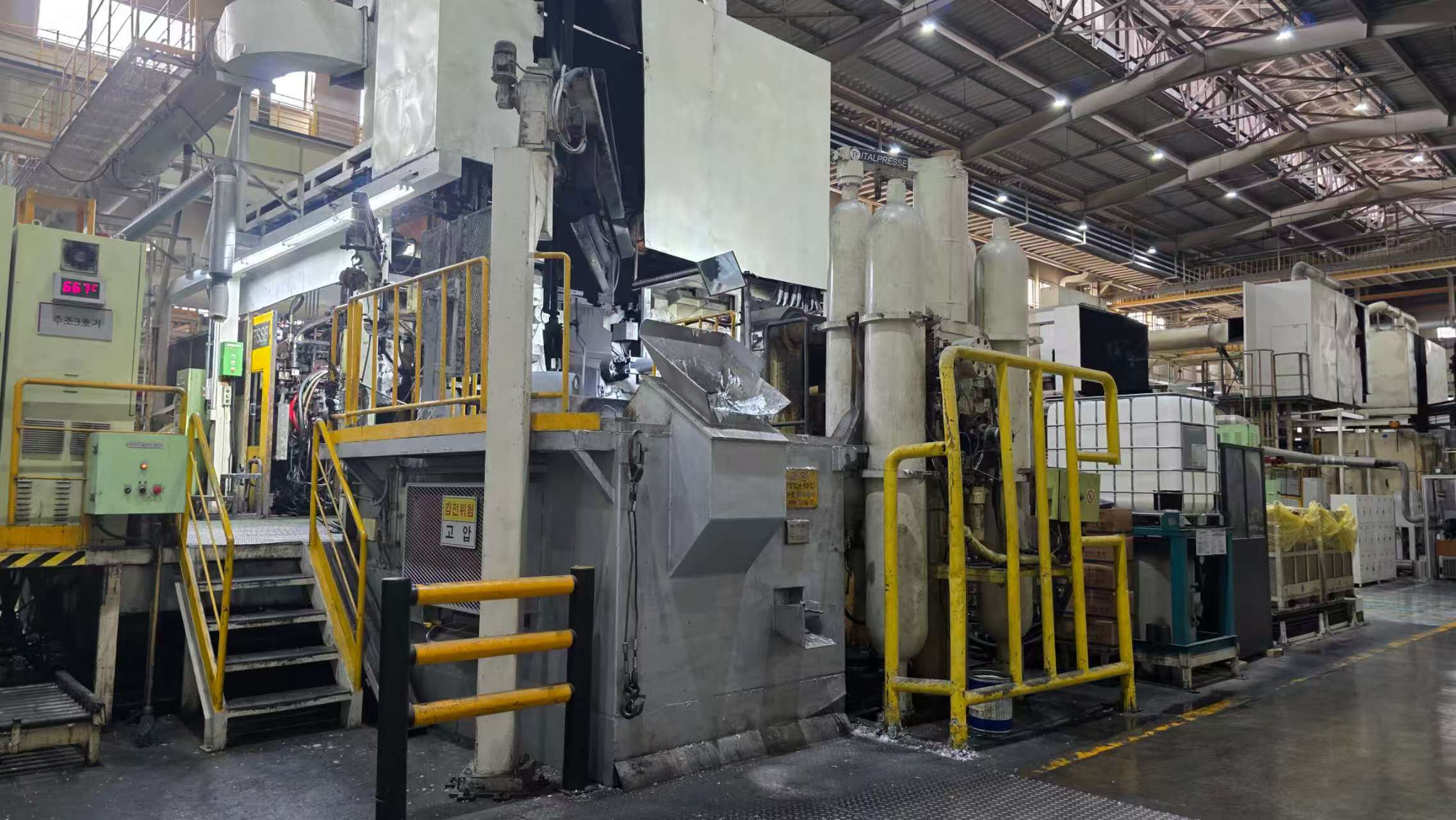 Italpresse IP 2500 SC soğuk kamaralı basınçlı döküm makinesi KK1679, kullanılmış