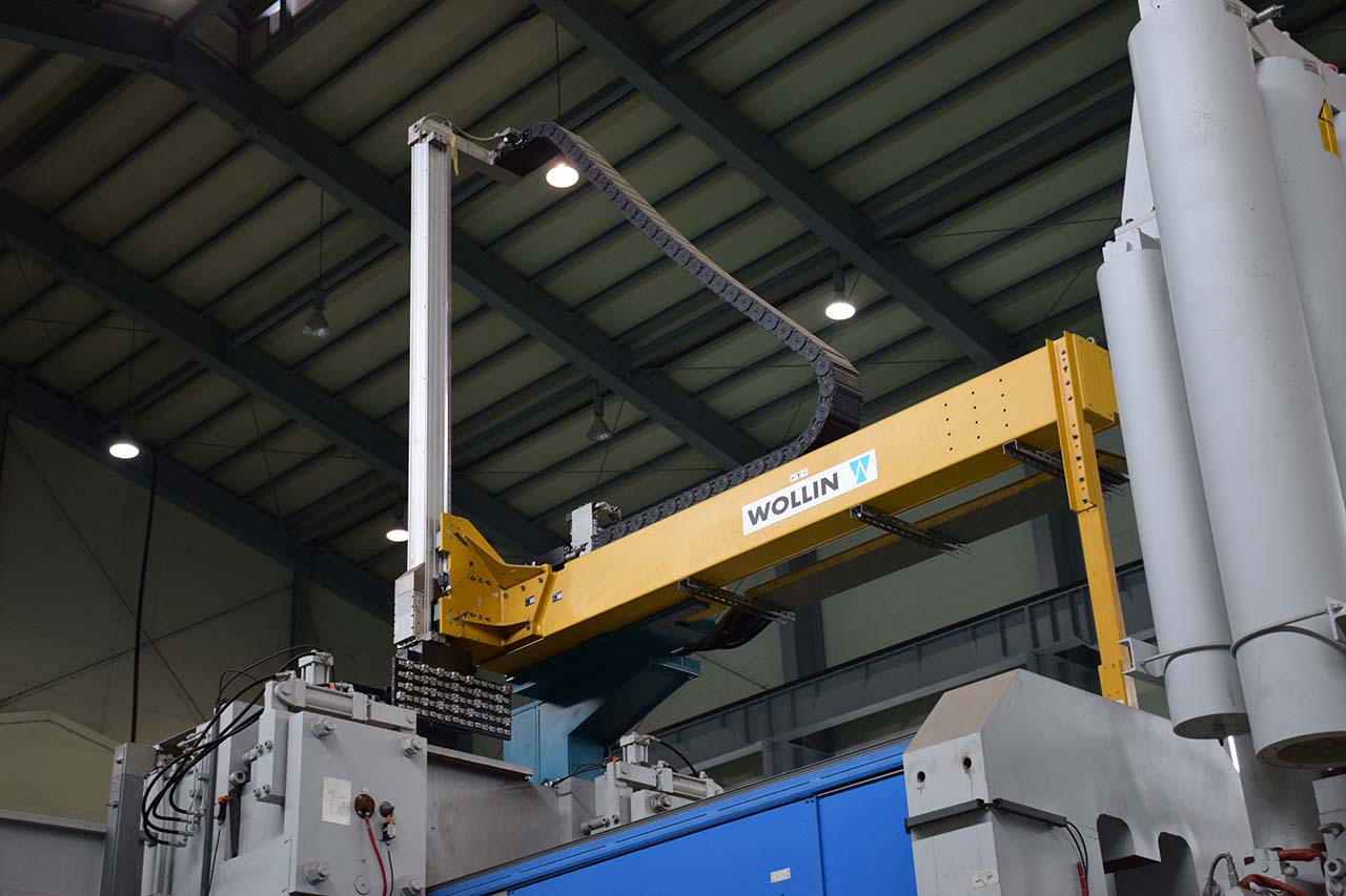 Wollin PSM 4 F püskürtme makinesi, kullanılmış