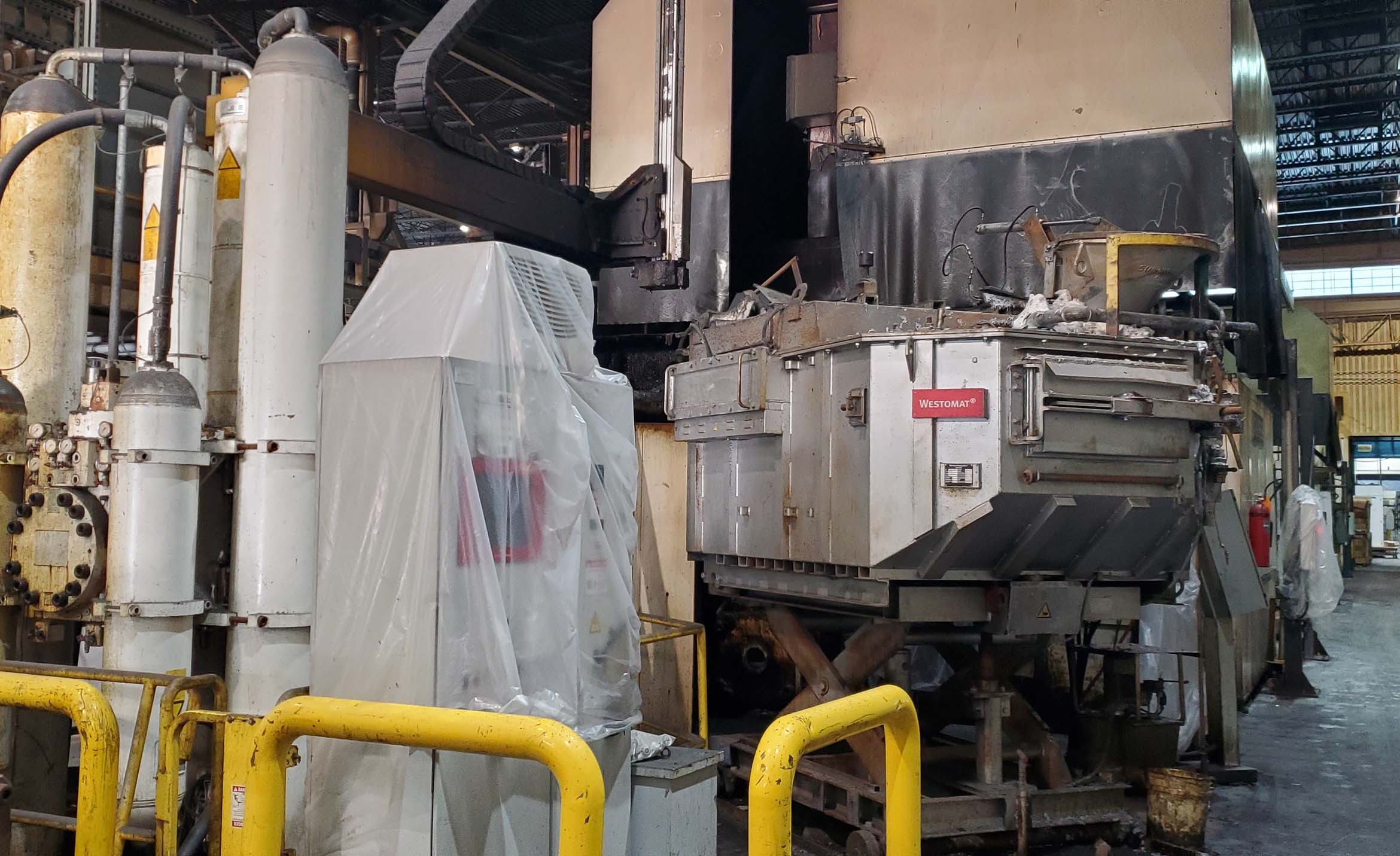 Italpresse IP 3000 SC soğuk kamara döküm makinesi KK1688, kullanılmış