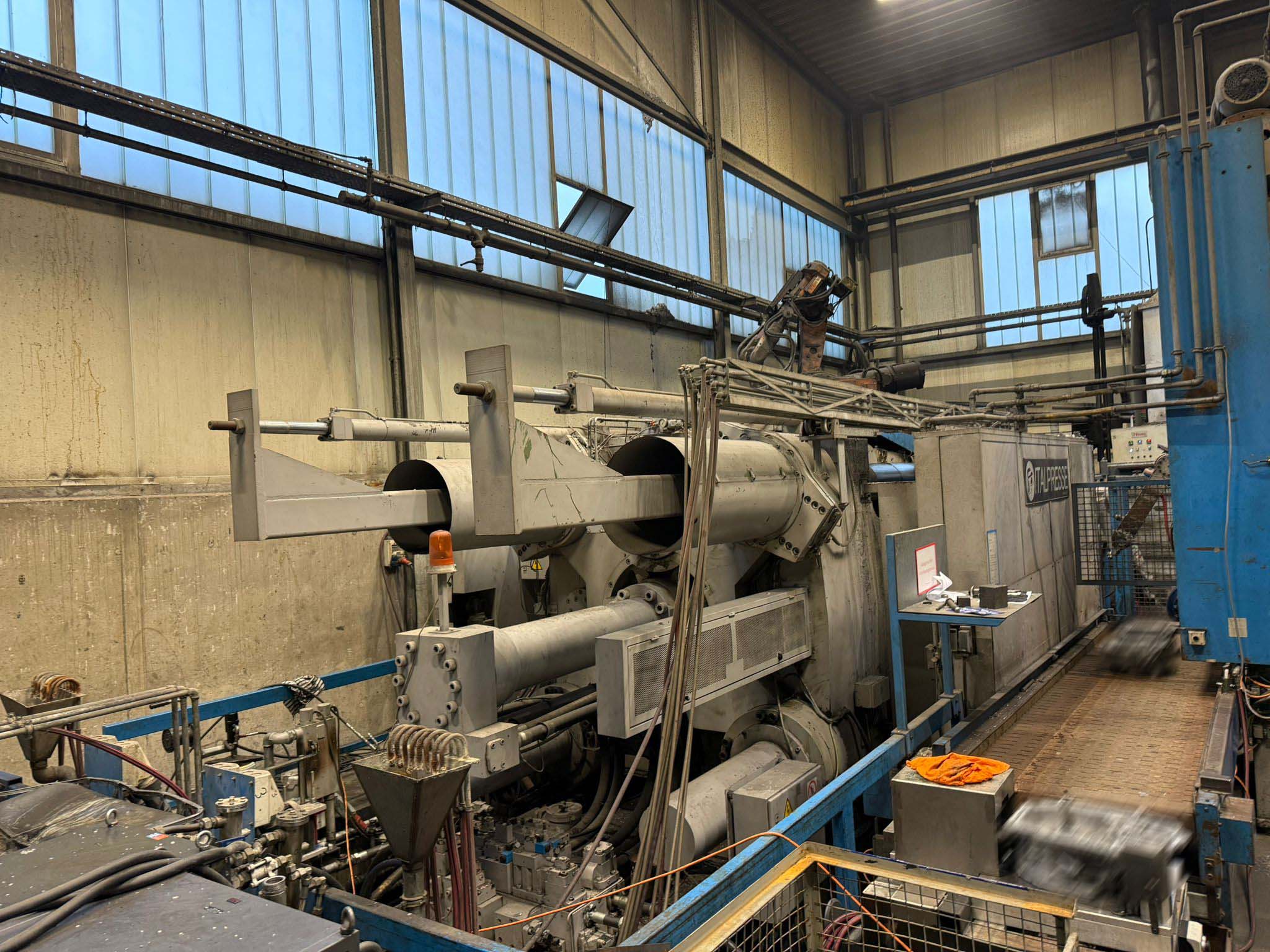 Italpresse IP 2500 SC soğuk kamaralı basınçlı döküm makinesi KK1679, kullanılmış