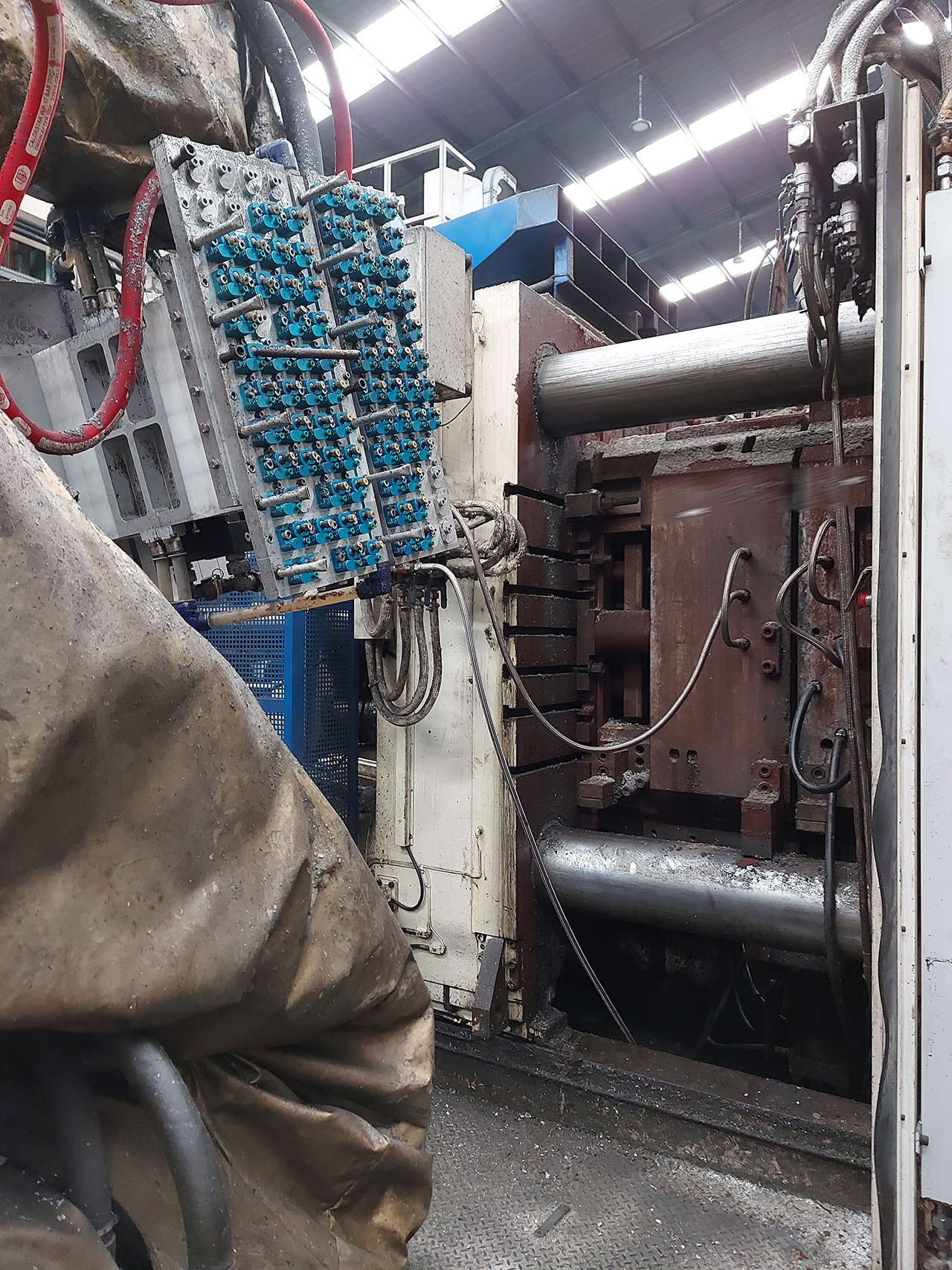 Idra-OL-1900-S-cold-chamber-die-casting-machine-KK1587-p4 Idra OL 1900 S soğuk kamara döküm makinesi KK1587, kullanılmış